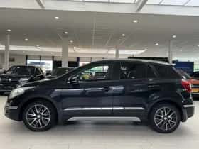 Suzuki S-CROSS (2014) thumbnail 7