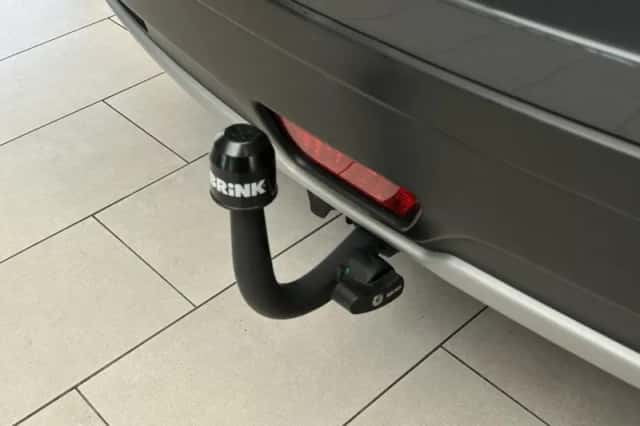 Suzuki S-CROSS (2021) thumbnail 11