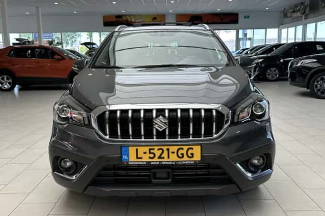 Suzuki S-CROSS (2021) thumbnail 23