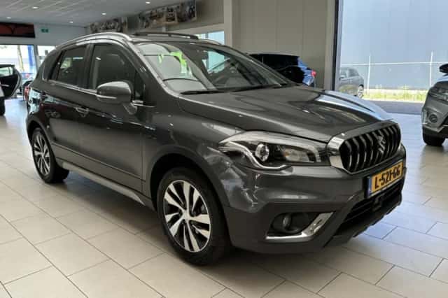 Suzuki S-CROSS (2021) thumbnail 33