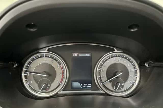 Suzuki Vitara (2020) thumbnail 12
