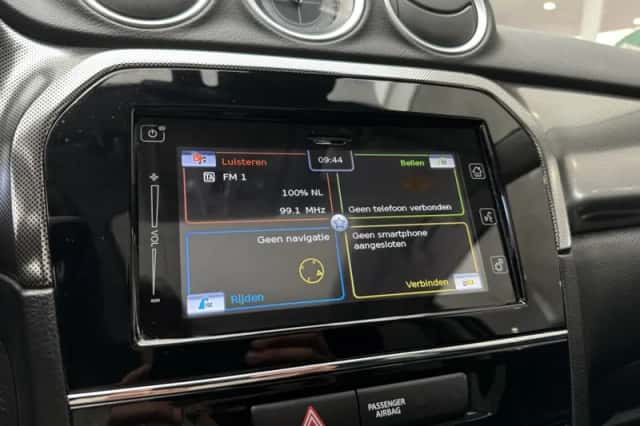 Suzuki Vitara (2020) thumbnail 13