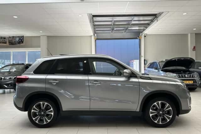 Suzuki Vitara (2020) thumbnail 9