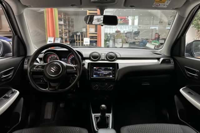Suzuki Swift (2020) thumbnail 28
