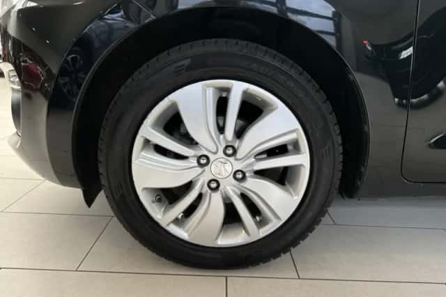 Suzuki Swift (2020) thumbnail 30