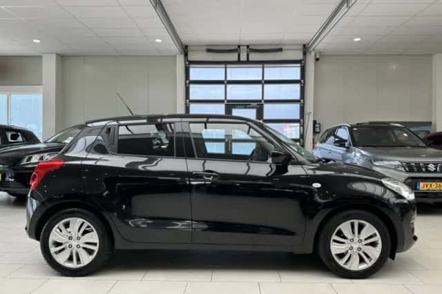 Suzuki Swift (2020) thumbnail 9