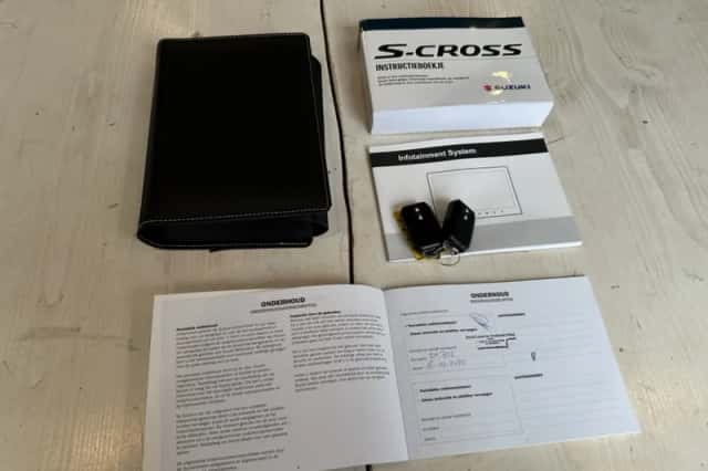 Suzuki S-CROSS (2024) thumbnail 20