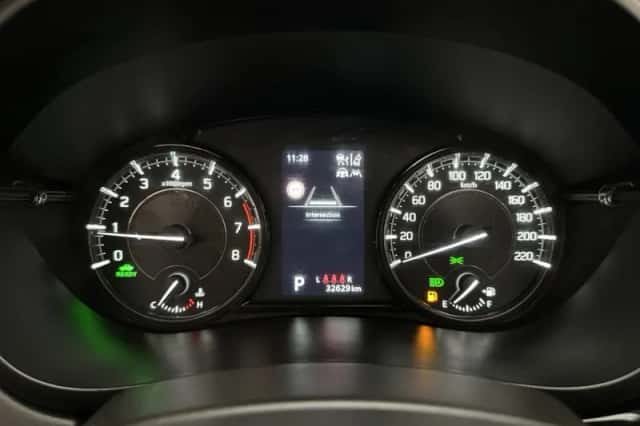 Suzuki S-CROSS (2024) thumbnail 10