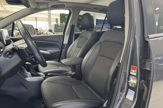 Suzuki S-CROSS (2023) thumbnail 23