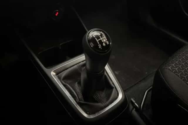 Suzuki Swift (2024) thumbnail 18
