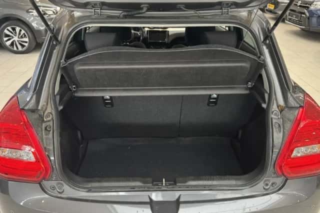 Suzuki Swift (2024) thumbnail 8
