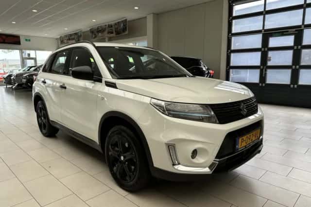 Suzuki Vitara (2022) thumbnail 32