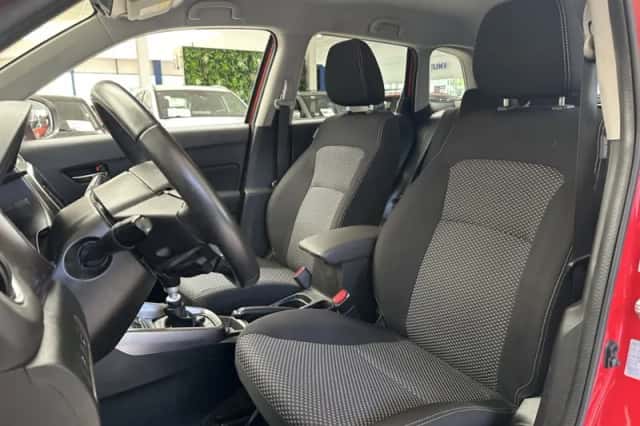 Suzuki Vitara (2020) thumbnail 4