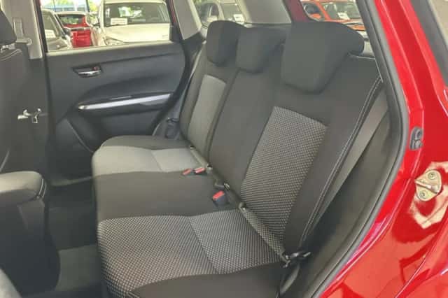 Suzuki Vitara (2020) thumbnail 6