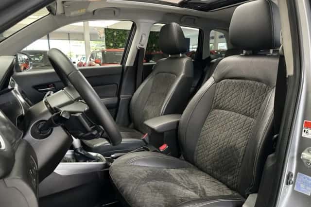 Suzuki Vitara (2021) thumbnail 4