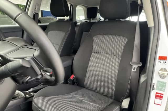 Suzuki Vitara (2025) thumbnail 4