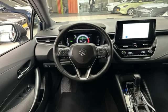Suzuki Swace (2024) thumbnail 2