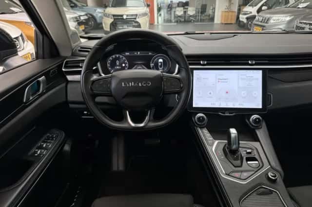 Lynk & Co en co (2023) thumbnail 2