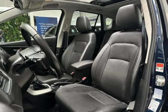 Suzuki S-CROSS (2021) thumbnail 4