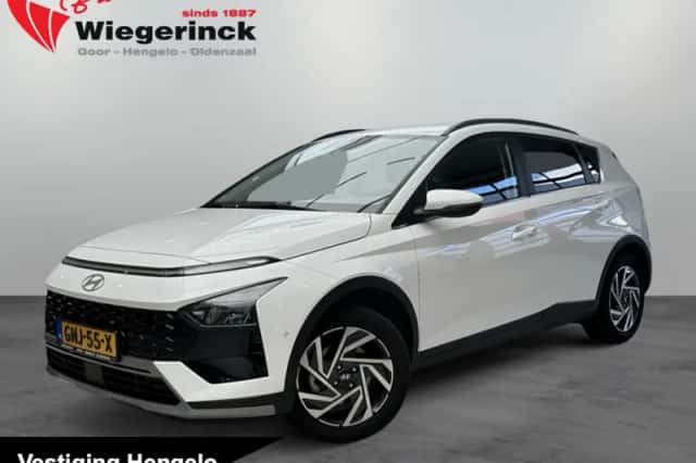 Hyundai BAYON (2024) thumbnail 1
