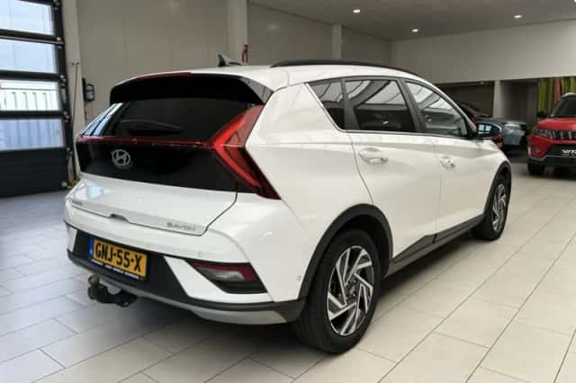 Hyundai BAYON (2024) thumbnail 3