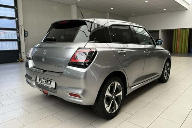 Suzuki Swift (2026) thumbnail 3