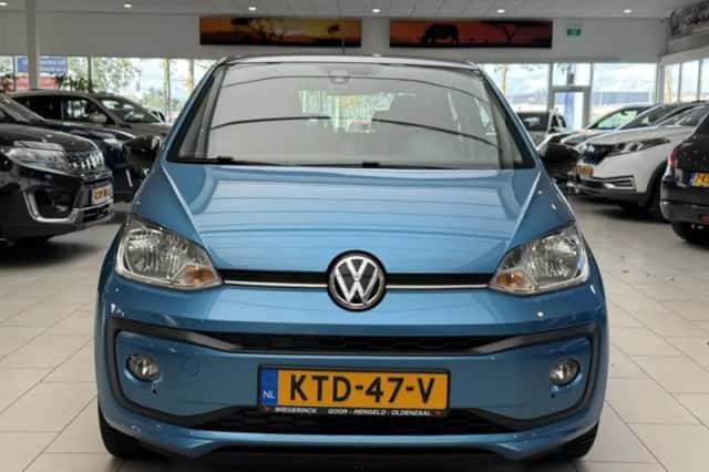 Volkswagen Up (2018) thumbnail 6