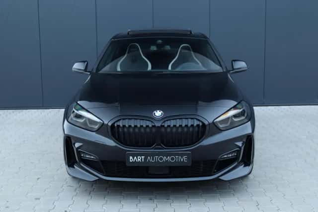 BMW 1-Serie (2023) thumbnail 2