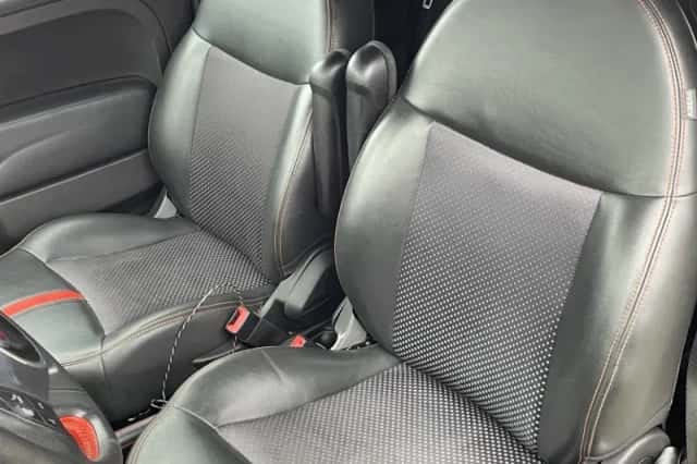 Fiat 500e (2014) thumbnail 5