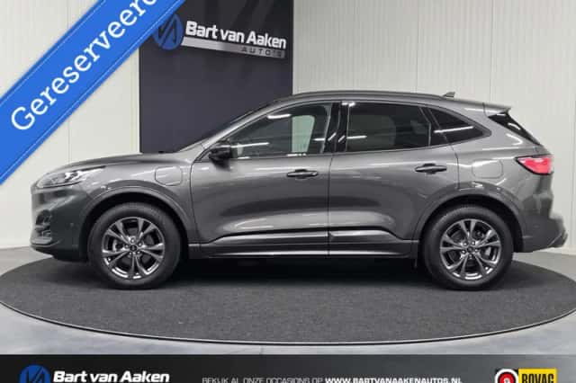 Ford Kuga (2021) thumbnail 2