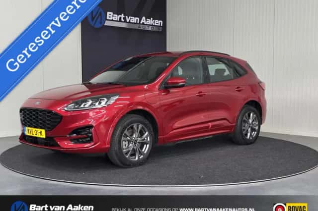 Ford Kuga (2021) thumbnail 1