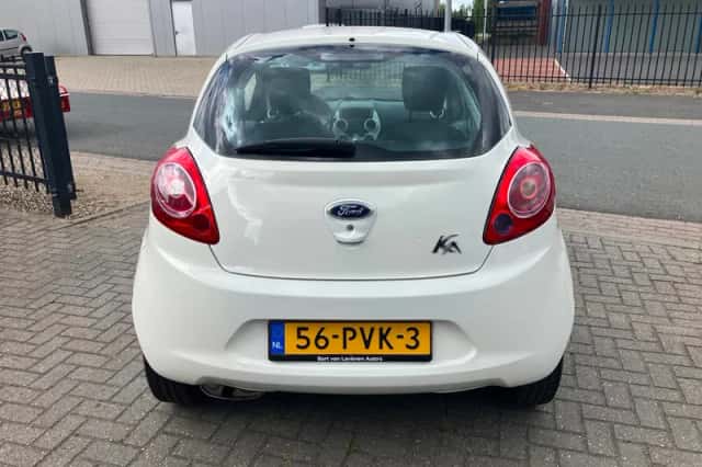 Ford Ka (2011) thumbnail 2