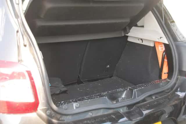Dacia Sandero (2016) thumbnail 6