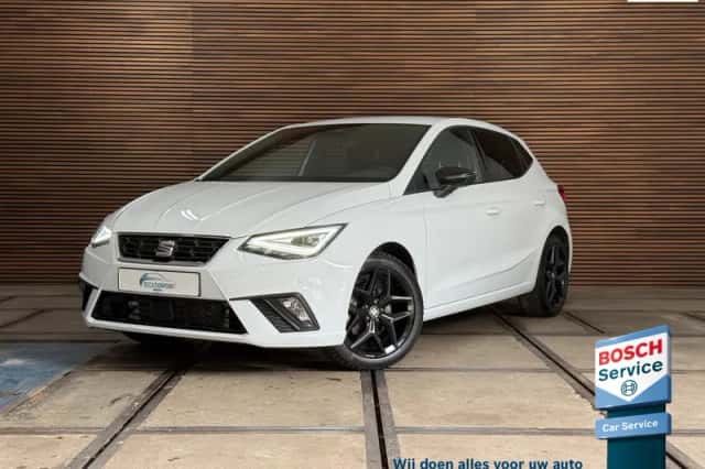 SEAT Ibiza (2024) thumbnail 1