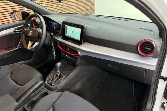 SEAT Ibiza (2024) thumbnail 4