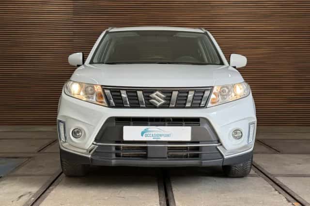 Suzuki Vitara (2019) thumbnail 4