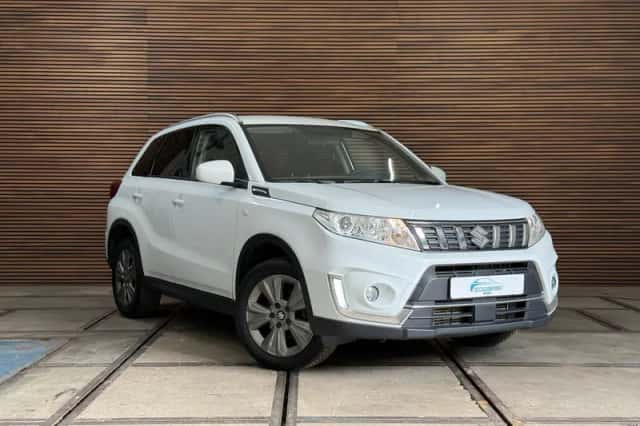 Suzuki Vitara (2019) thumbnail 5
