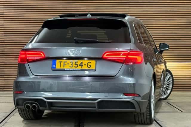 Audi A3 (2018) thumbnail 3