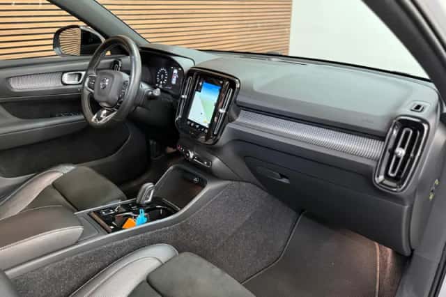 Volvo XC40 (2020) thumbnail 6