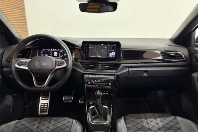 Volkswagen T-Roc (2023) thumbnail 6