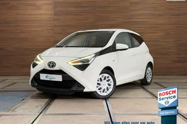 Toyota Aygo (2019) thumbnail 1