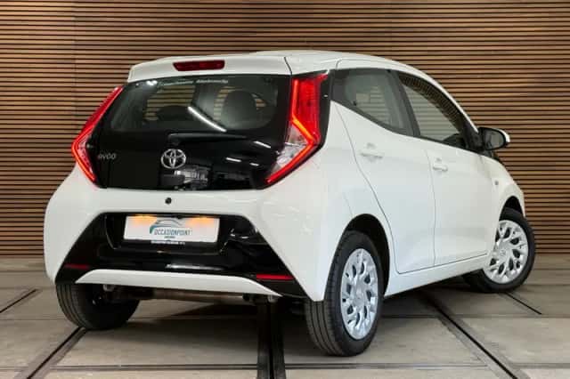 Toyota Aygo (2019) thumbnail 5