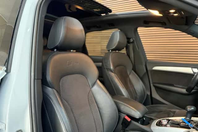 Audi Q5 (2016) thumbnail 3