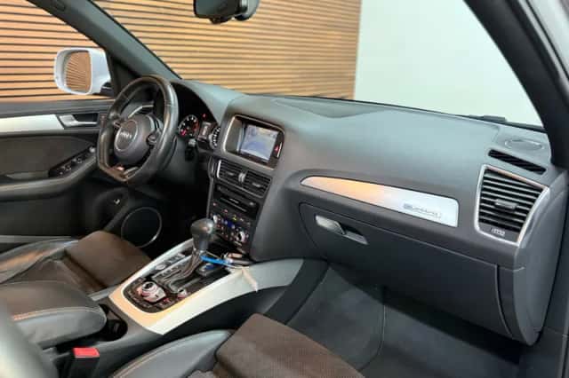 Audi Q5 (2016) thumbnail 6