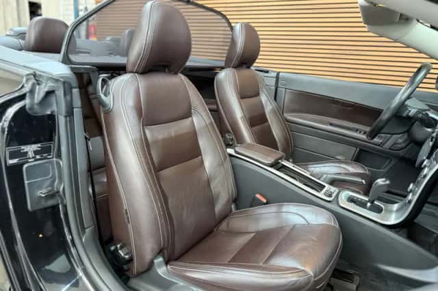 Volvo C70 (2009) thumbnail 3