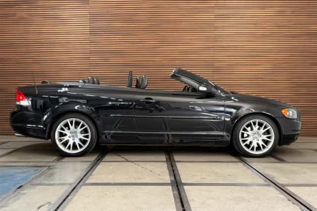 Volvo C70 (2009) thumbnail 4