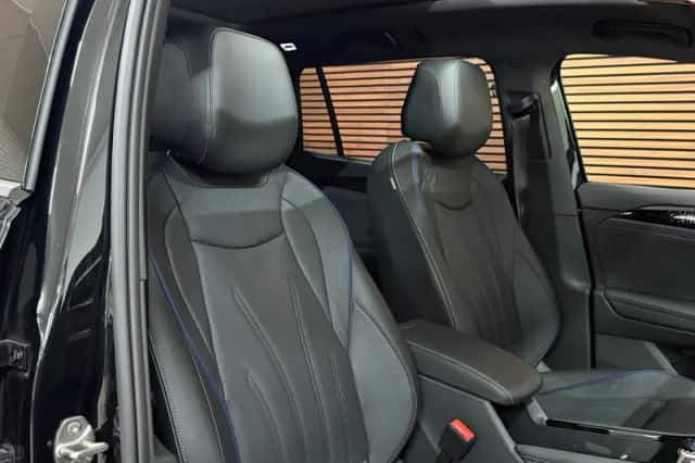 Volkswagen Tayron (2025) thumbnail 3