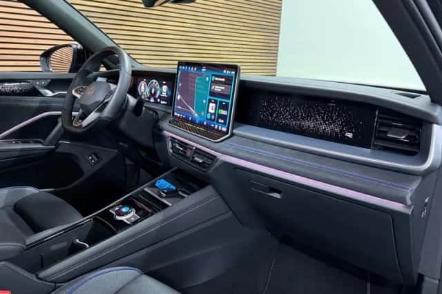 Volkswagen Tayron (2025) thumbnail 5