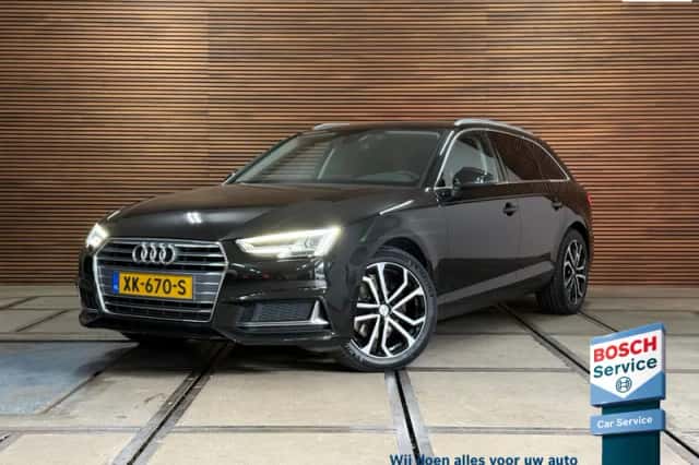 Audi A4 (2019) thumbnail 1