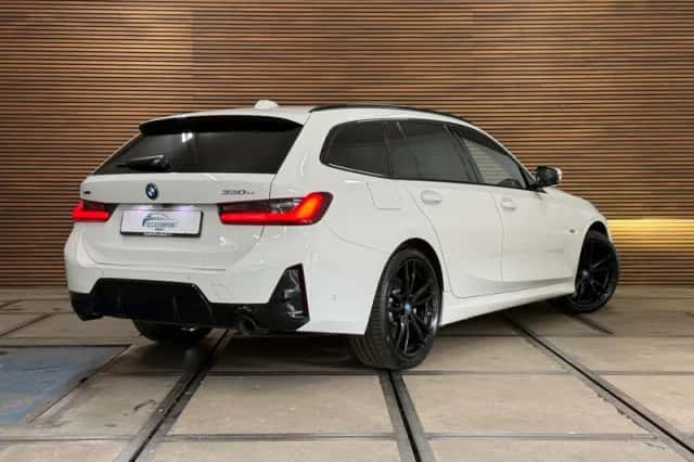 BMW 3-Serie (2023) thumbnail 4